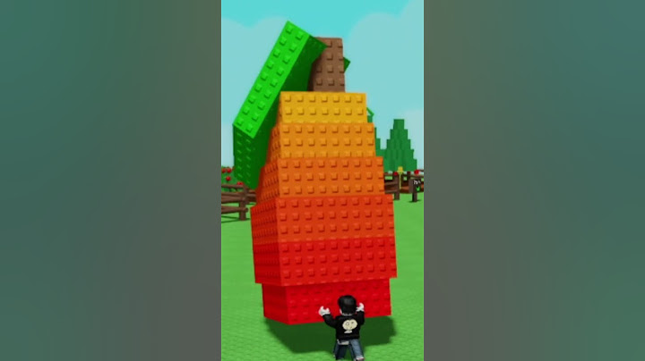ผมขโมยผลไม้ยักษ์ จากสวนข้างๆ Grow a Garden #shorts #roblox