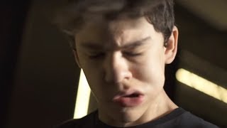 Download Cringe Çocuk Boks Yapiyor Yapamıyor En Seksi Alper Erözer Klibi ! Video MP3 Cringe Çocuk Boks Yapiyor Yapamıyor En Seksi Alper Erözer Klibi !