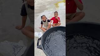 Dad Throws Bucket Of Water On Londyn And Mj