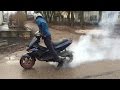 Как делать бернаут на скутере