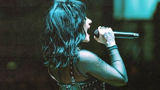 top 5 outstanding demi lovato vocal moments on the holy fvck tour! (vocal slayage)