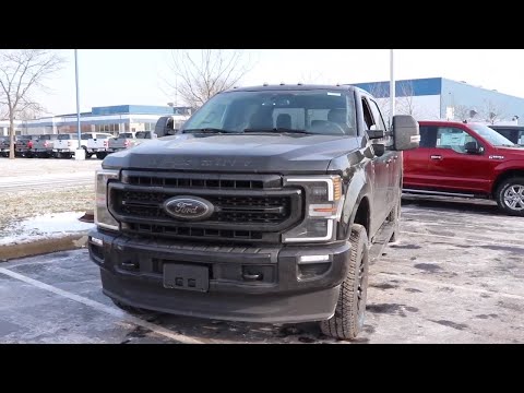 2020-ford-f250-lariat-sport