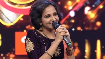 Paadam Namukku Paadam | Sreenandana sings 