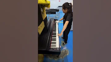 The Wooden Electric Piano Is Very Textured Electronicpiano Piano Digitalpiano Pianomusic 