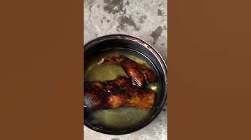 Chuẩn bị làm món da trâu gác bếp nấu canh bon