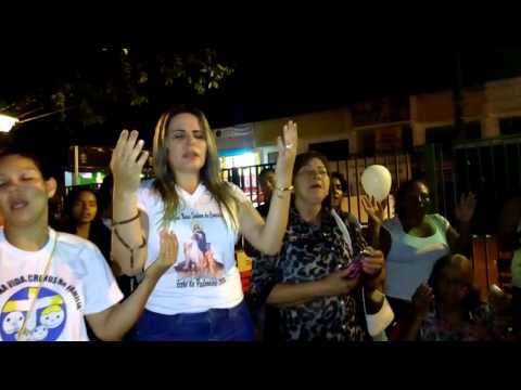 Momento de oração ao Padre Paolino Badassari/Vídeo de Wania Pinheiro