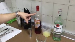 Como preparar un cóctel Bacardí - YouTube