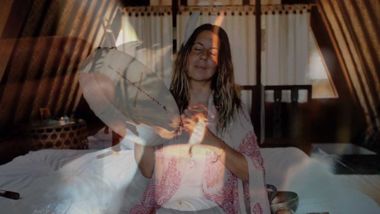 MAHADEVI ANJUNA SARAN - Healing Artist