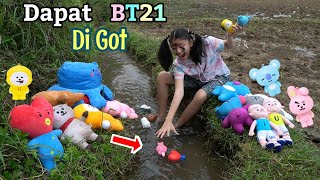 BERBURU DAN MEMBERSIHKAN KARAKTER BT21 DI SALURAN PENGAIRAN!