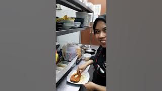 Seperti apa sih kerja di restoran malaysia?