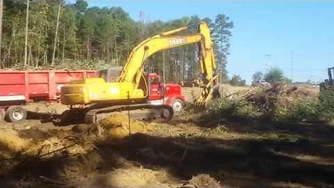I give you the combo I love most. [Cat 963B + John Deere 270C LC]