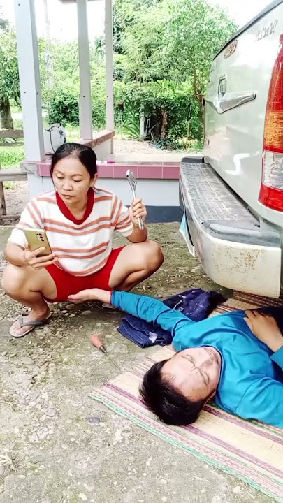 salah pegang bang😂 #funnyshort #comedy #fypシ゚viral #goodvibes