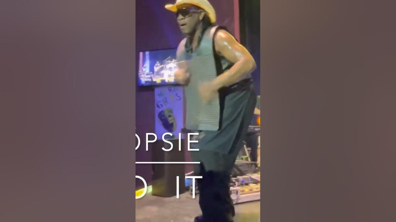 #justsaying 🤩 #zydeco #dopsie #livemusic #ahorts #flv @places.letsgeaux.6668