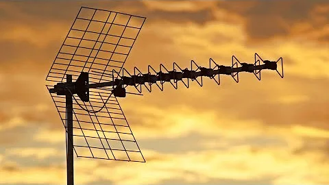 How Does an Antenna Work?