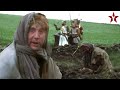 How Accurate is Monty Python&#39;s Anarcho-Syndicalist Peasant Scene?