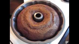 Chocolate sourcream bundt cake -