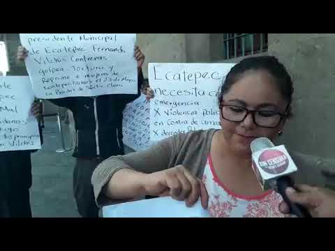 DETUVIERON A OCHO MUJERES PORQUE PROTESTABAN PARA QUE NO LES QUITARAN EL AGUA EN ECATEPEC censuration definition