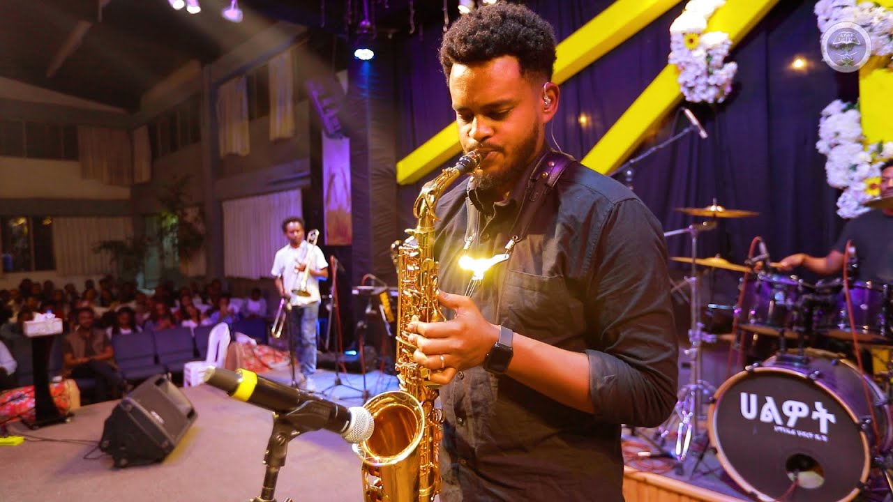Nayad Yadessa | Halwot band | Live saxophone Instrumental | Halwot E.U.C | 