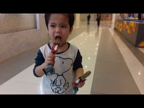 น้องเดล กินไอติมสองแท่ง !! อารมณ์ดี๊ดี