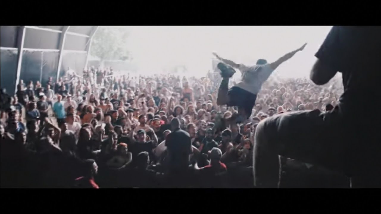Watch BELLAKO “DEMONIOS” (OFFICIAL VIDEO - RESURRECTION FEST 2018) on YouTube Watch BELLAKO “DEMONIOS” (OFFICIAL VIDEO - RESURRECTION FEST 2018) on YouTube