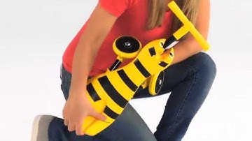 Scuttlebug and Scramblebug Official TV Advert from Mookie Toys