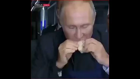 Как Путин пьёт водку