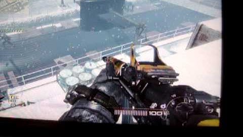 CoD MW2 Glitch on SUB BASE