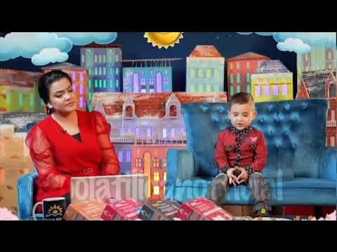 Yotoq xonasida yashirin mini kamera