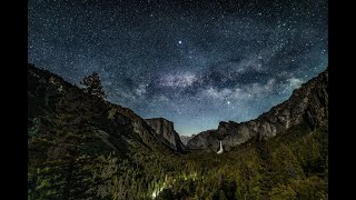 Yosemite National Park - The Arch in the Sky