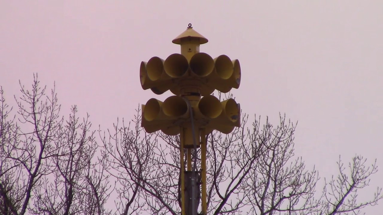 Federal Signal 2T22 siren test Stacyville Iowa