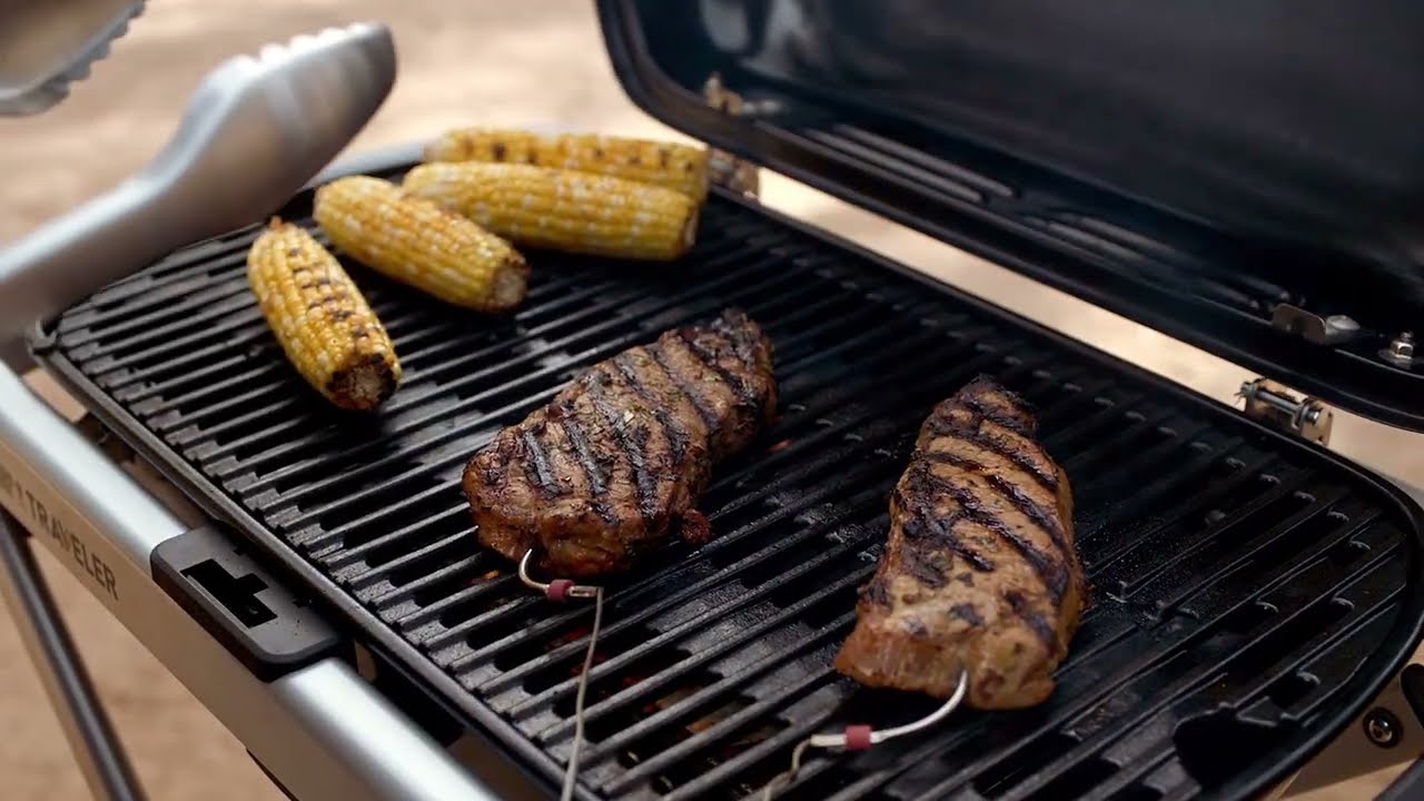 Weber - Traveler Portable GAS Grill - Stealth Edition