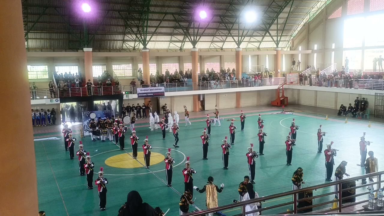 Marching Band Gema Samudra SMPN 13 Mataram di GMP VII