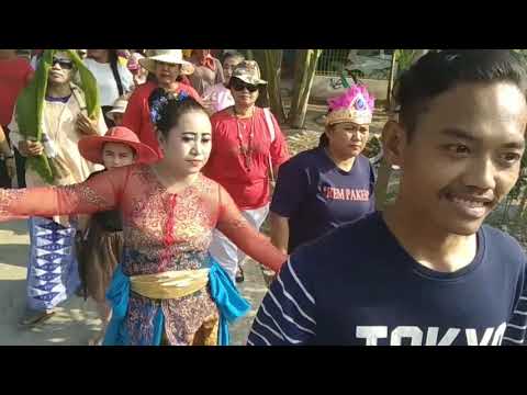 karnaval-dusun-kepuh-desa-jrakah-part2-versi-daeren-nglabur-langit-dj
