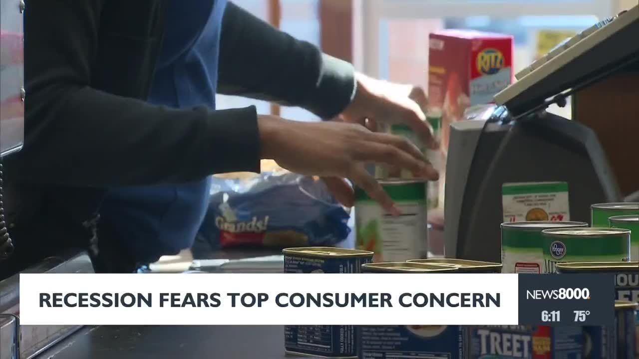 Recession fears top consumer concerns