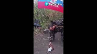 🇬🇧🇷🇺 Эйден Миннис из Уилтшира сжег свой британский паспорт в знак протеста против британских властей