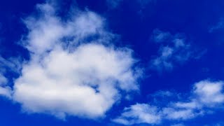Relaxing Sky Time-Lapse of Spring Clouds - Perfect as a Relaxing Background