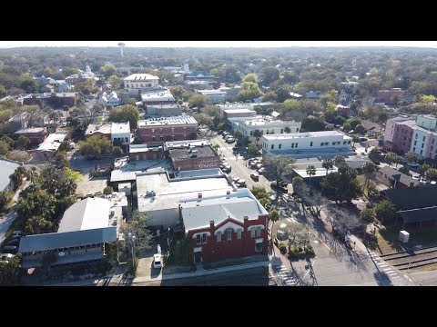 Tour of Amelia by Drone