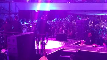 Jordan Knight entrance blockhead ball - NKOTB cruise 2017