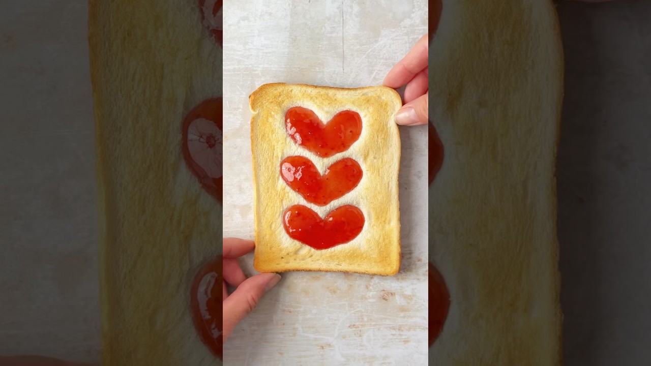 Simple jam heart toast HACK!