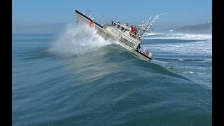 Coast Guard Charging Ocean Beach 12422 #coastguard #surf #sanfrancisco