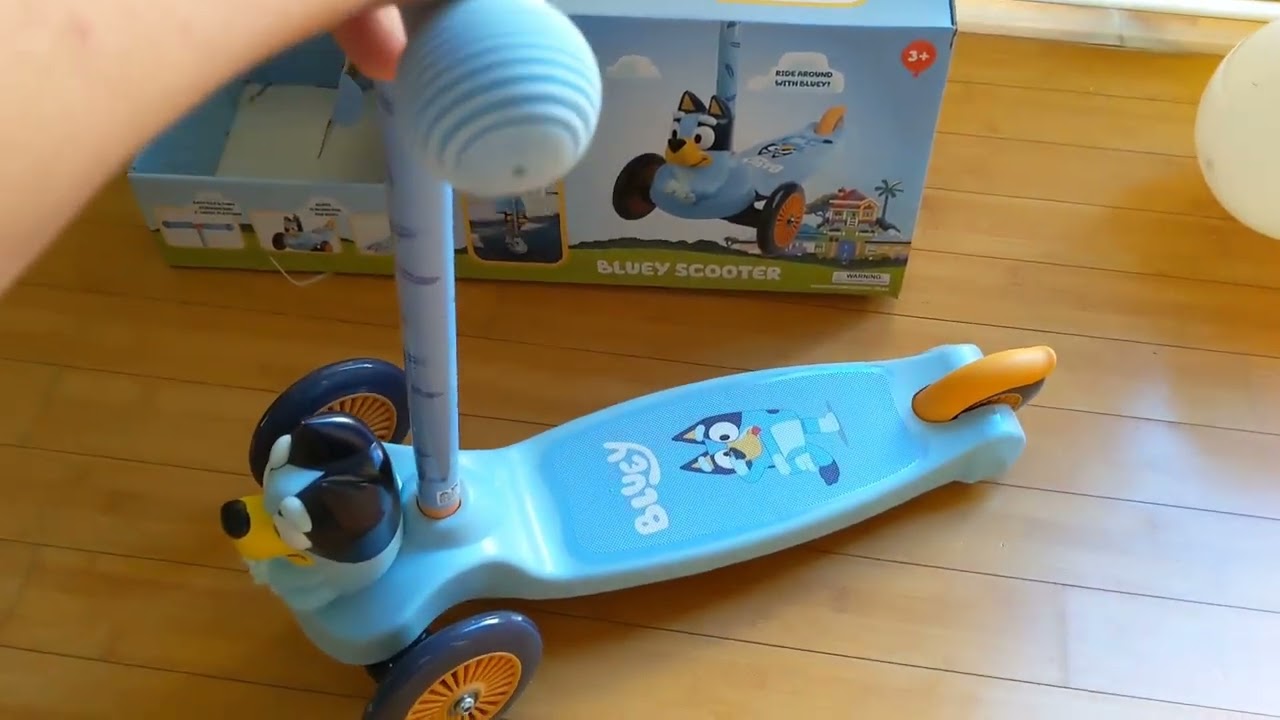 Bluey Razor Scooter
