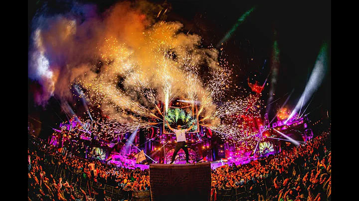 Dimitri Vegas & Like Mike | Live At Tomorrowland 2...