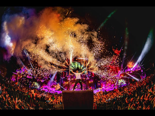 Dimitri Vegas u0026 Like Mike - Live At Tomorrowland 2019 Mainstage (FULL SET HD) class=