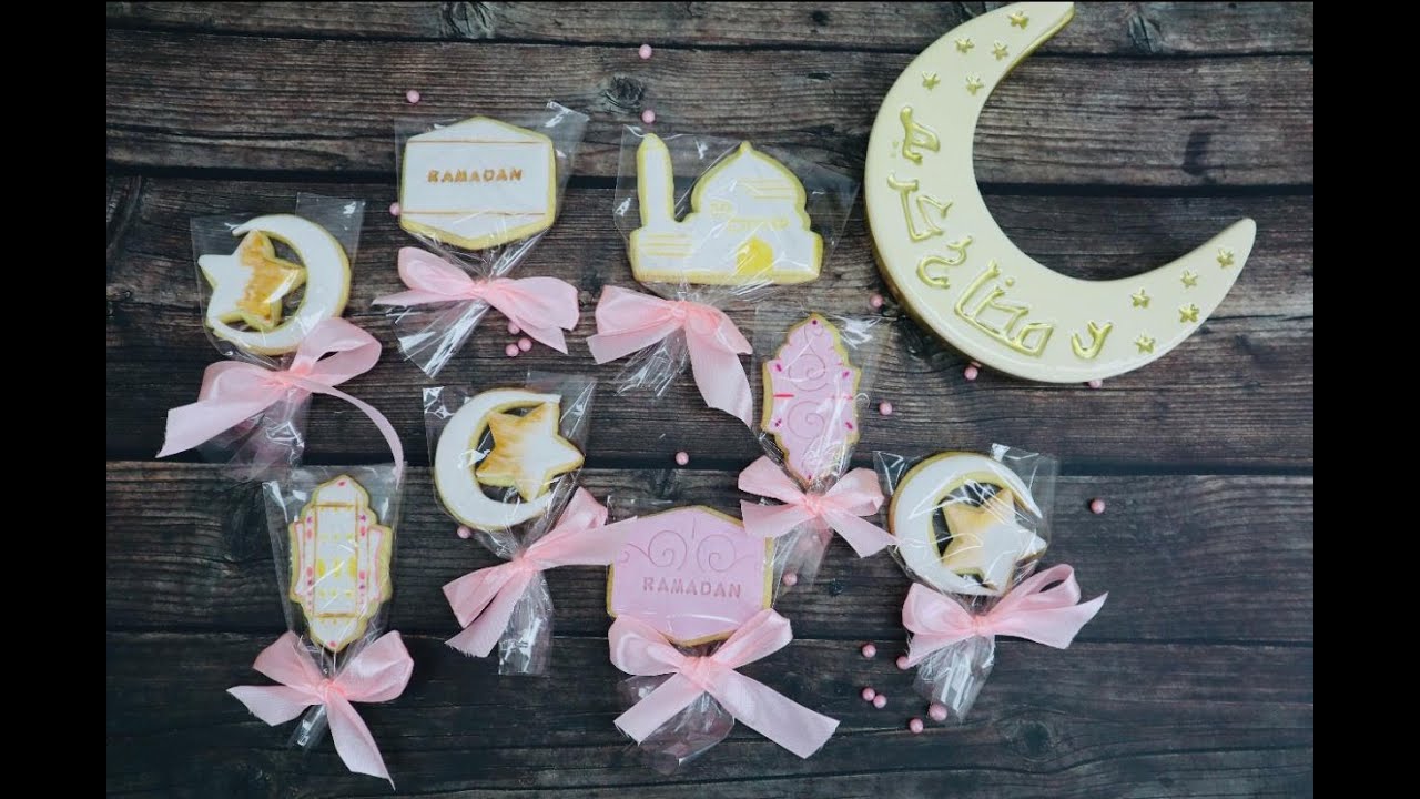 سر نجاح كوكيز الفانيلا الهش بخمس مكونات فقط وتزيينه بعجينة السكر لشهر رمضان  مع طريقة تغليف بسيطة