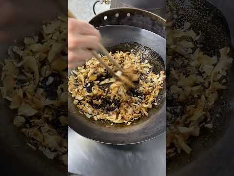 洪老師教大家做小孩大人都喜愛的【古早味芝麻柴魚酥】