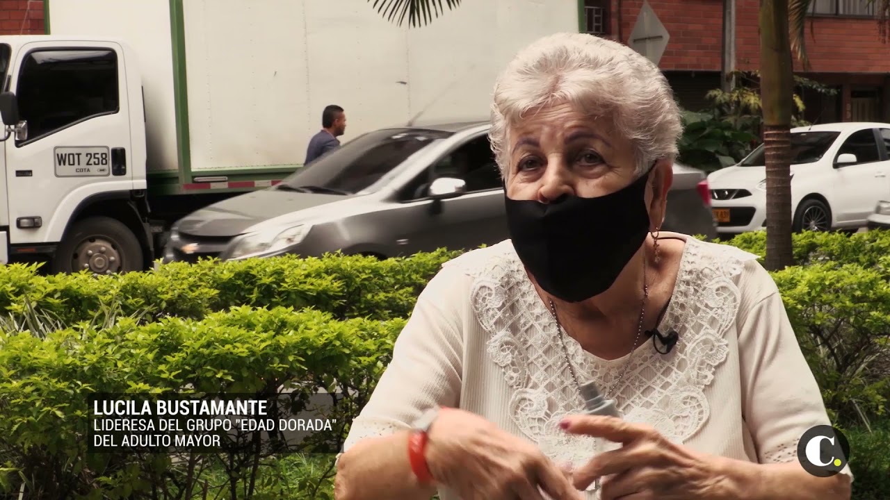 Con manillas y códigos QR a adultos mayores de Sabaneta