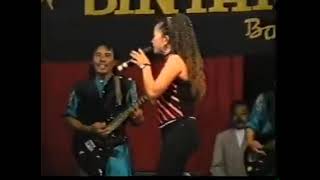 ERNA SARI (  HELLO )
