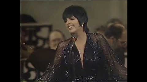 Liza Minnelli "The World Goes Round"