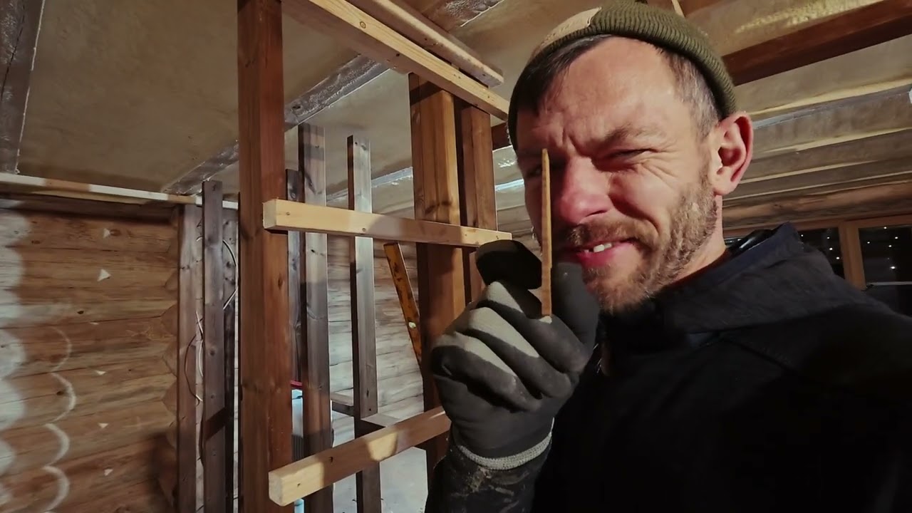 2025 Winter#4 Keistoka pirties pertvarinė siena, su kukurūzais baigta