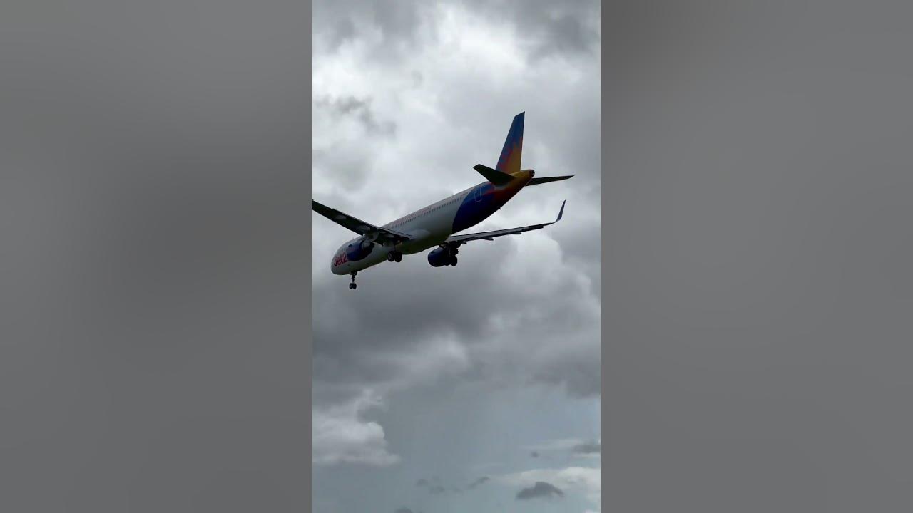Jet2holidays airplane ️ windy landing 🛬 aviation birminghamairport 